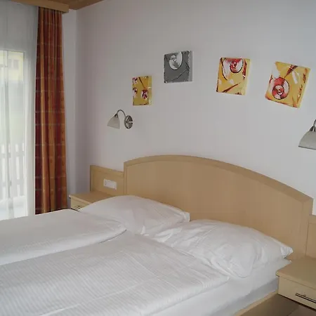 Apartment Zeffererhof *